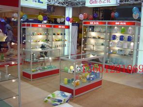 鈦合金精品貨架與旋轉(zhuǎn)展示柜的設(shè)計(jì)服務(wù)